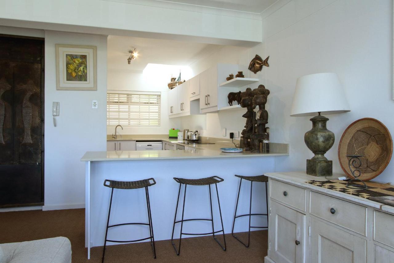 6 Jamaica Hout Bay